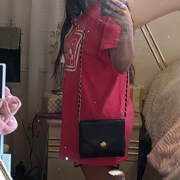 ⭐️Monet Vintage Navy Genuine Blue Leather Gold Chain Crossbody⭐️Rich looking! - Picture 10 of 10